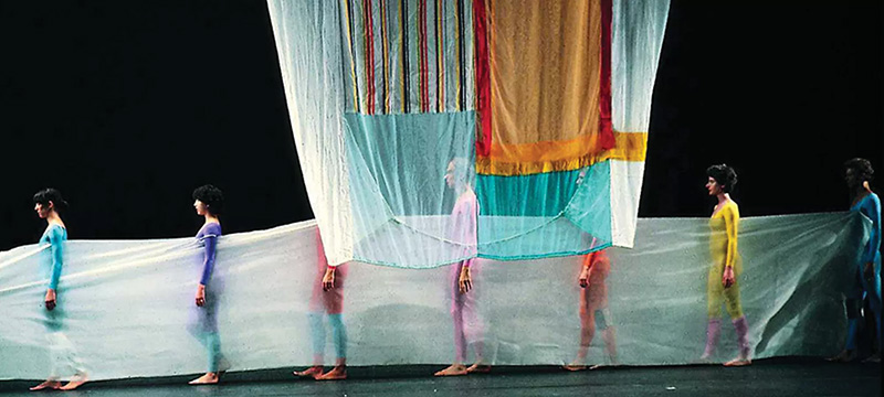 Merce Cunningham Dance Company in Travelogue (1977).