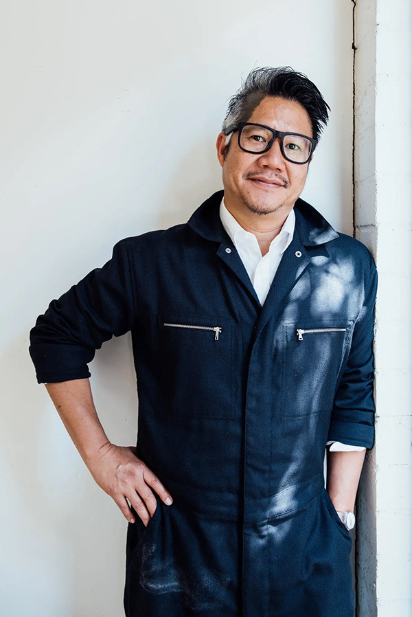 Kulapat Yantrasast. Image courtesy of WHY Architecture.