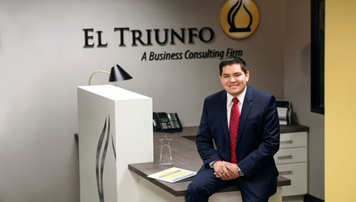 Carlos Guaman, the CEO of El Triunfo