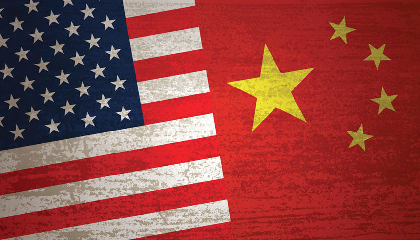 Flags of US and China next to each other
