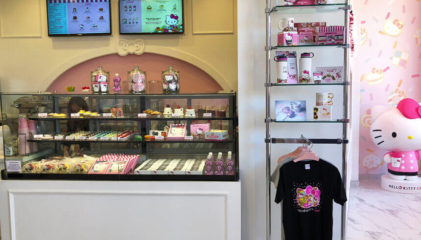 El interior de Hello Kitty Grand Cafe